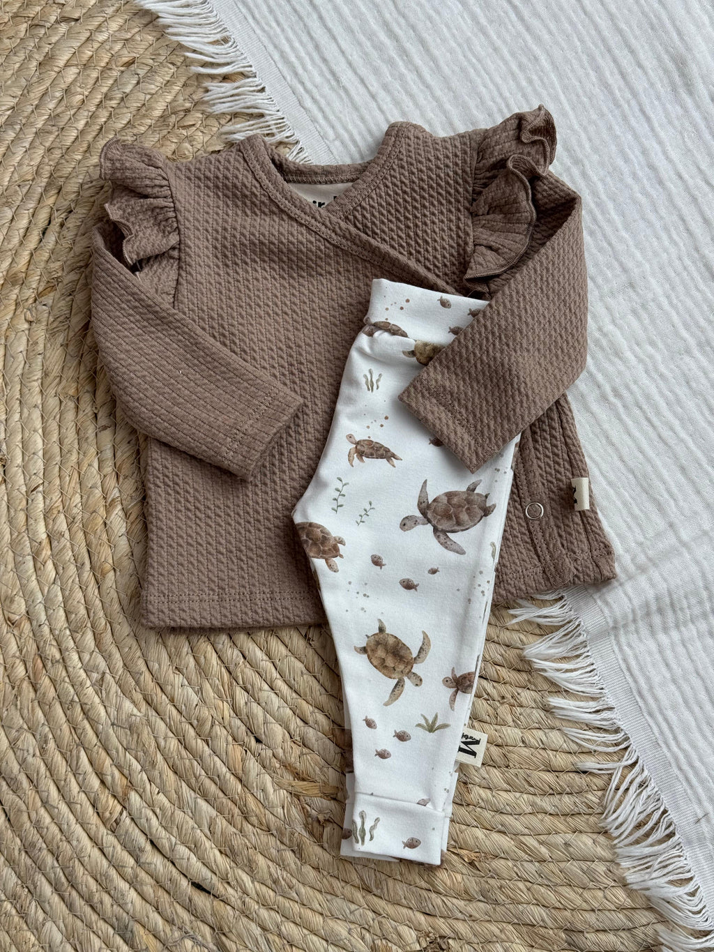 Overslag Ruffle Kabel Taupe