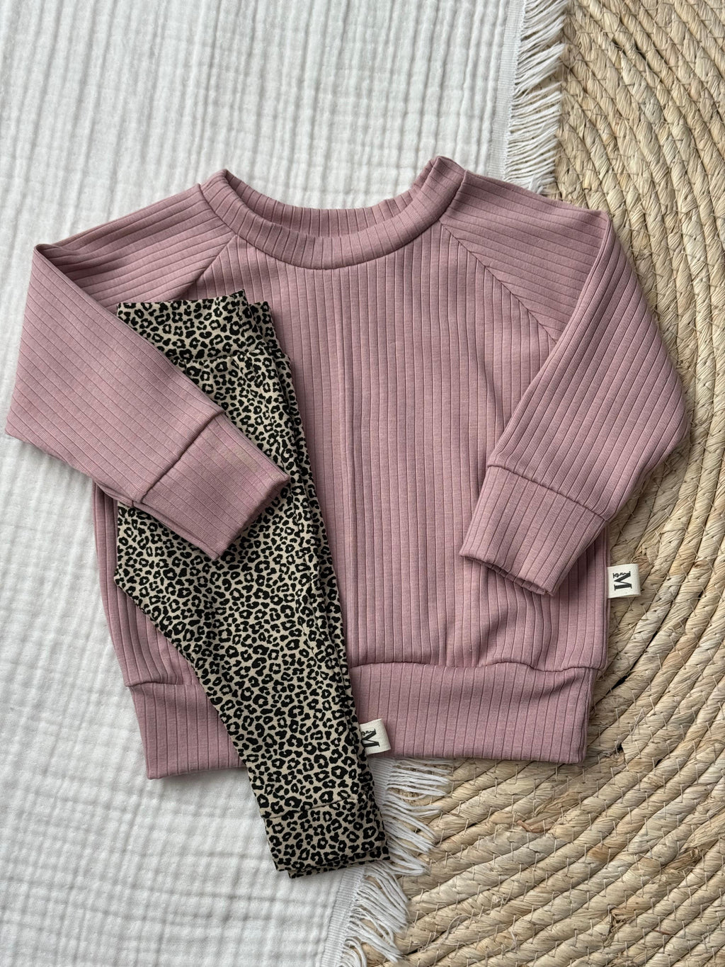 Sweater Nude Pink Brede Rib