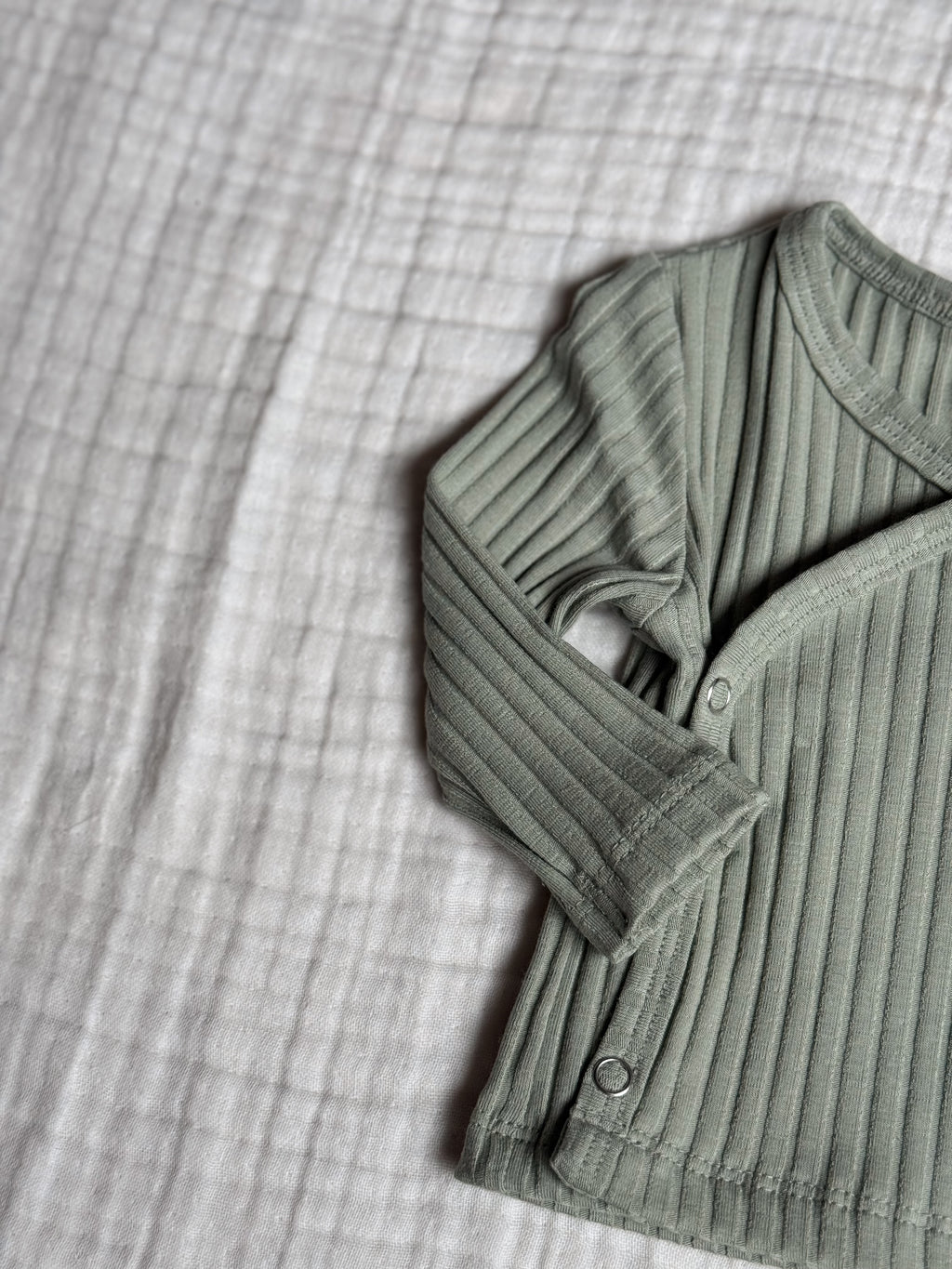 Overslag Dusty Green Brede Rib