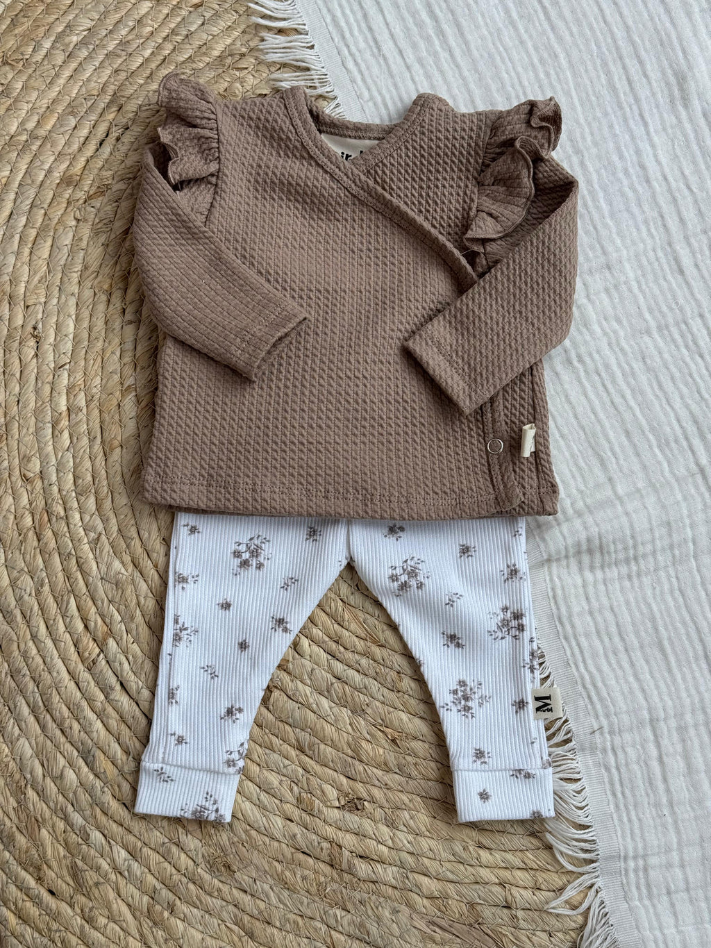 Overslag Ruffle Kabel Taupe