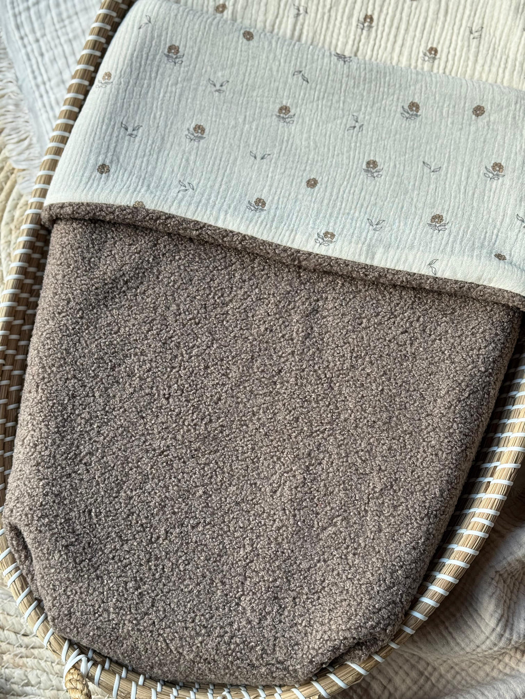 Wiegdeken Taupe Sunflower Bronze