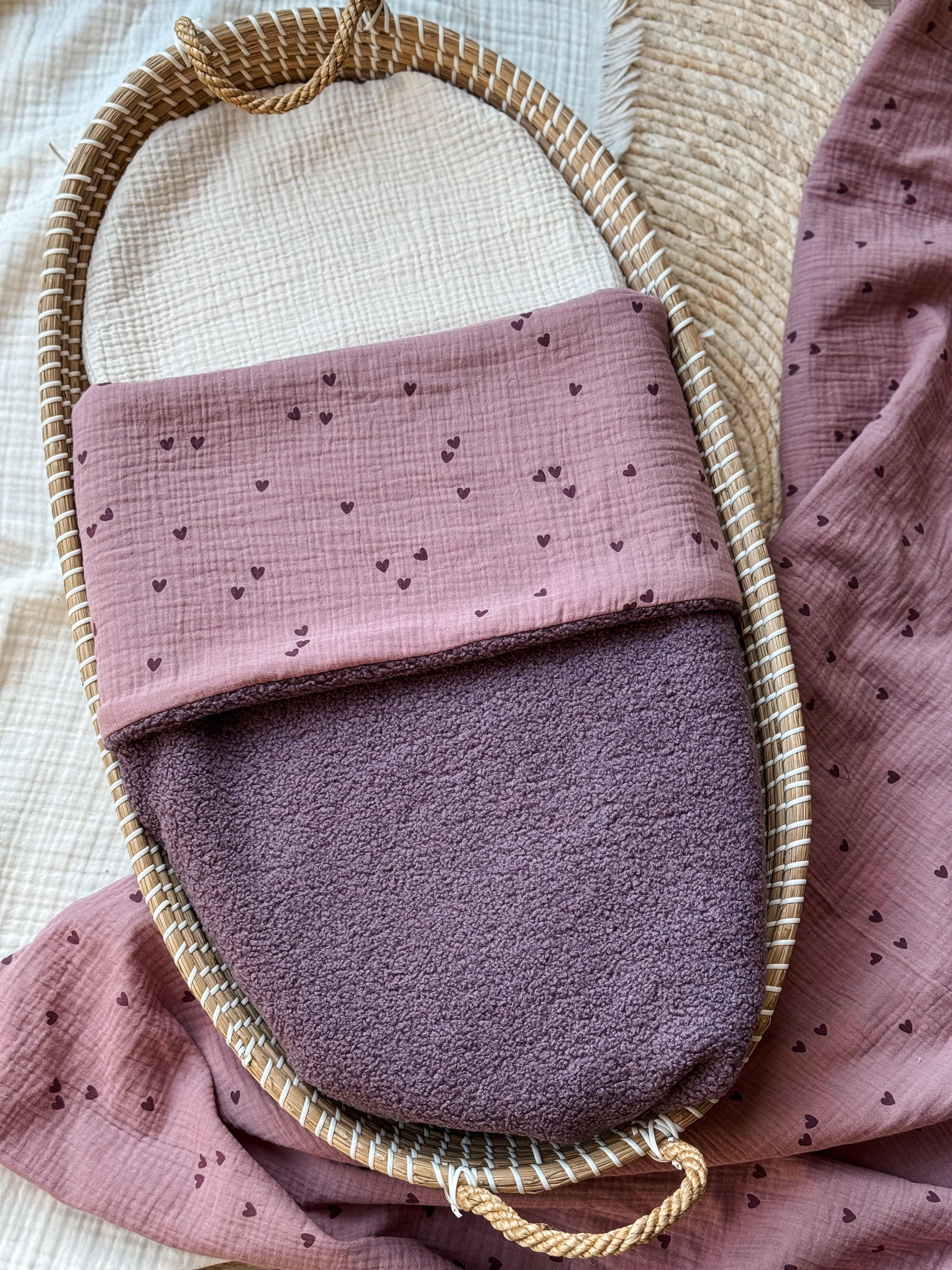 Wiegdeken Lila Hartjes