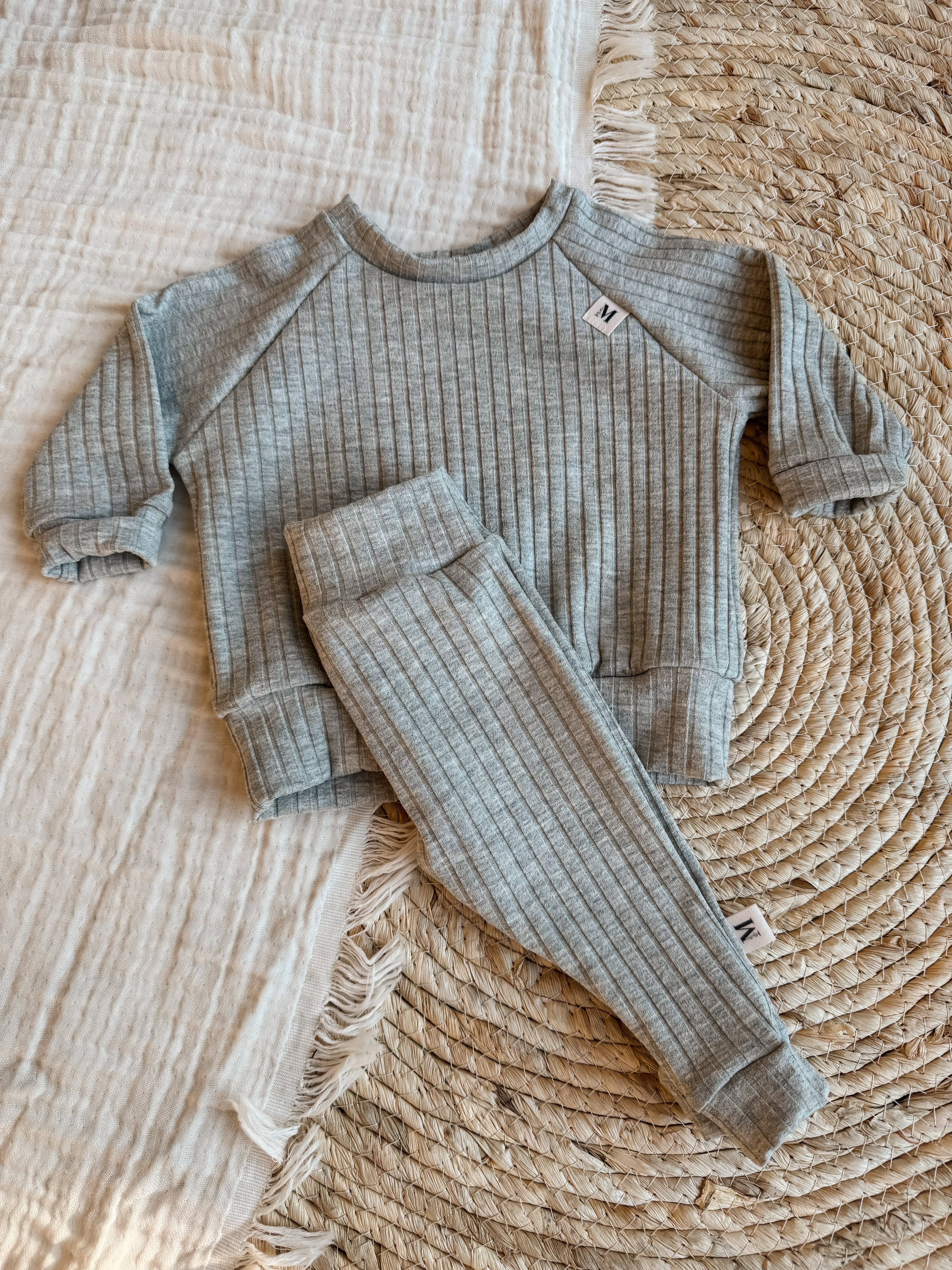 Set Brede Rib Lichtgrijs