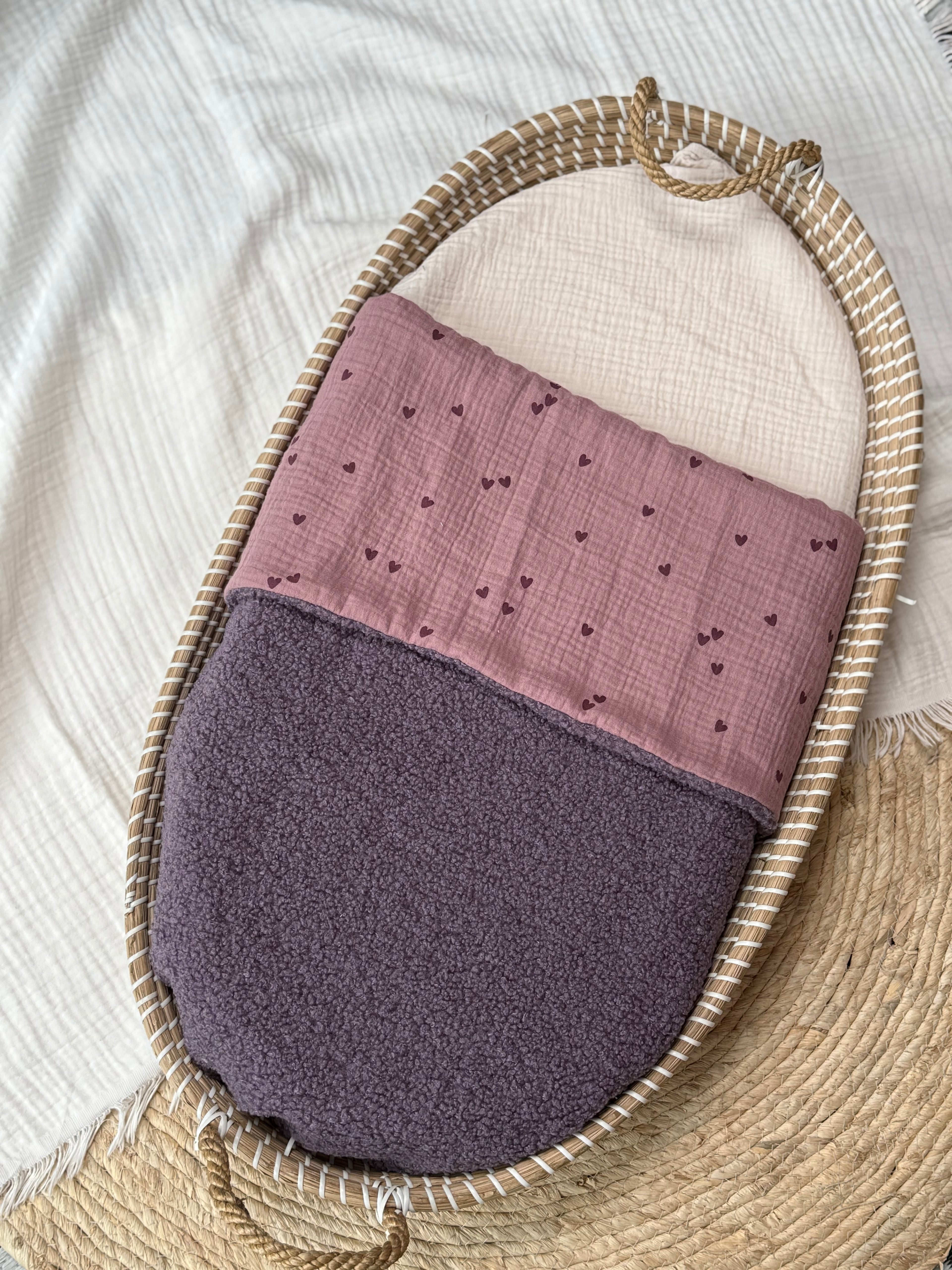 Wiegdeken Lila Hartjes