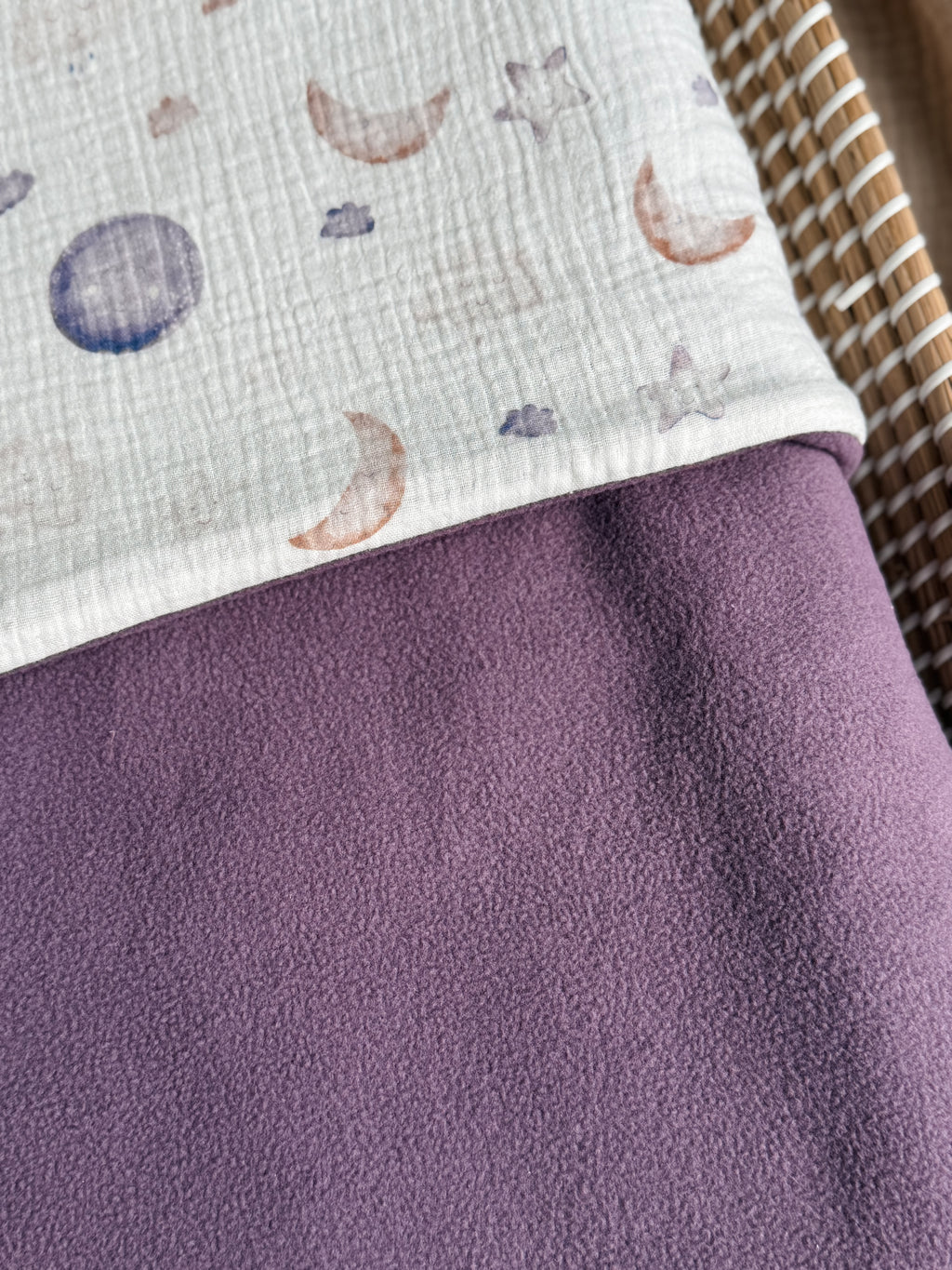 Wiegdeken Purple Fleece