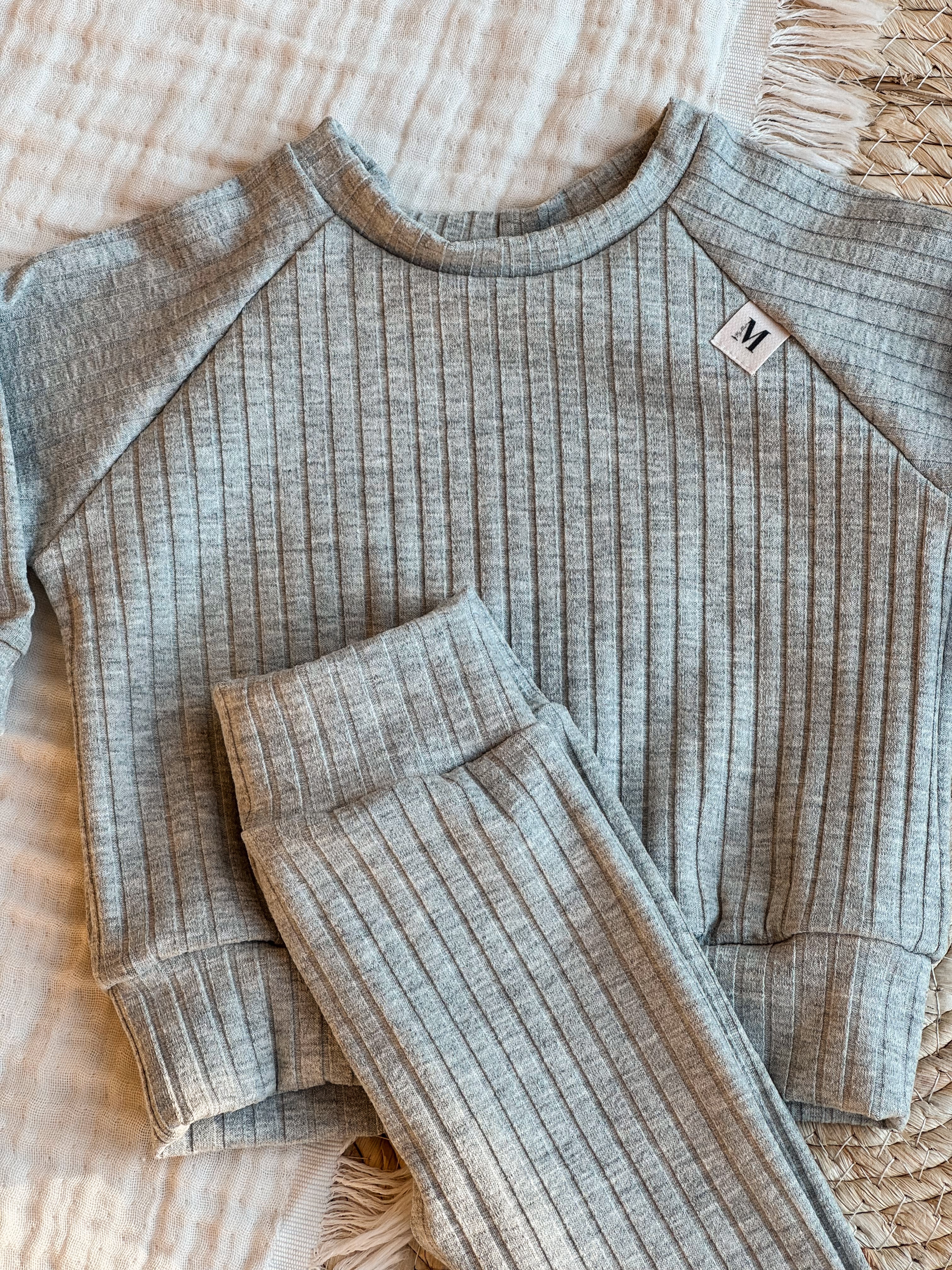 Set Brede Rib Lichtgrijs