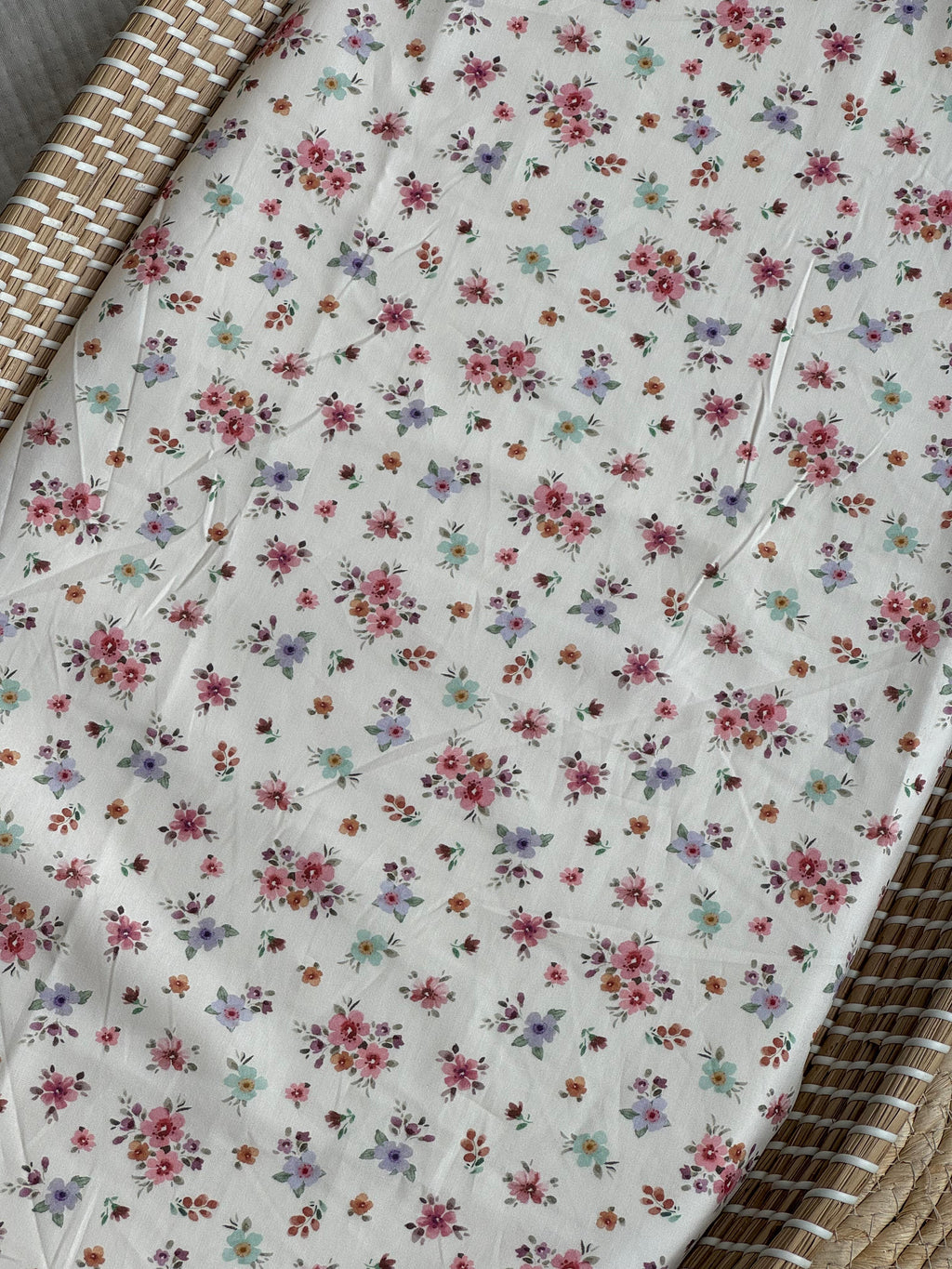 Poplin Flowers White Lakentje