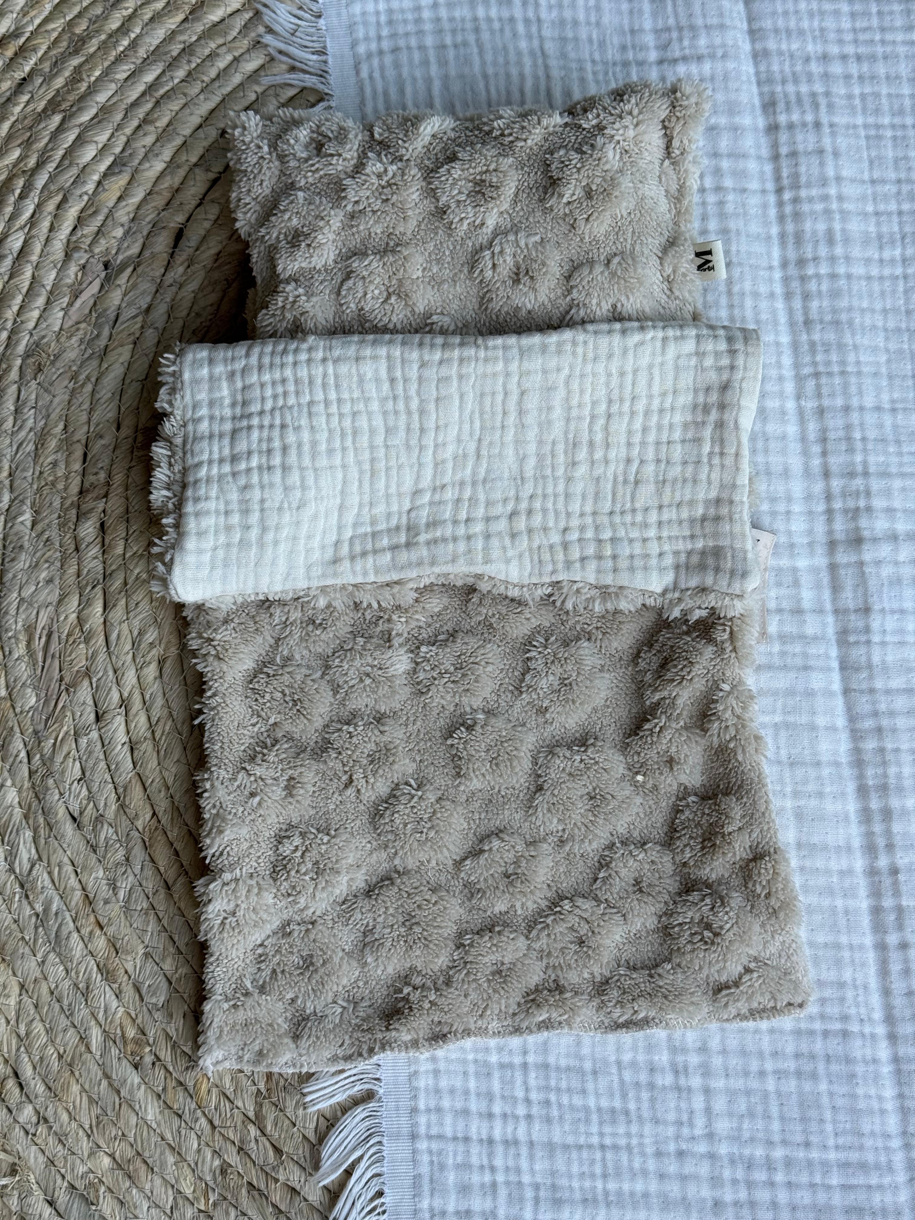 Poppenreiswieg Jacquard